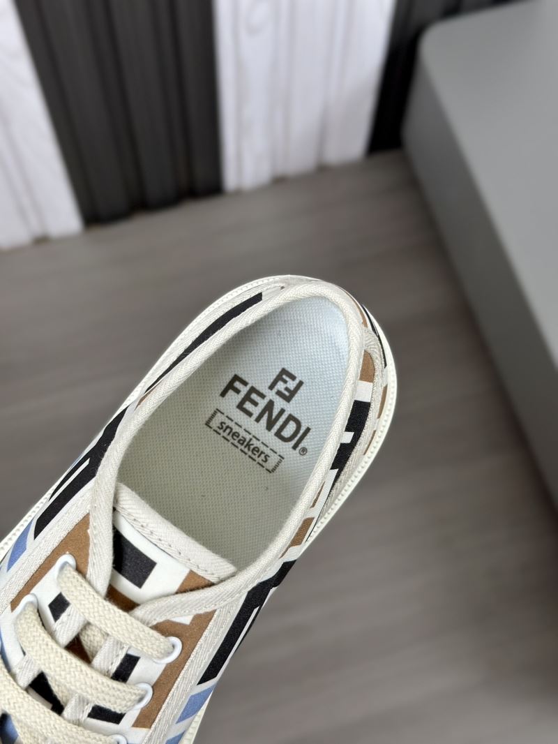 Fendi Low Shoes